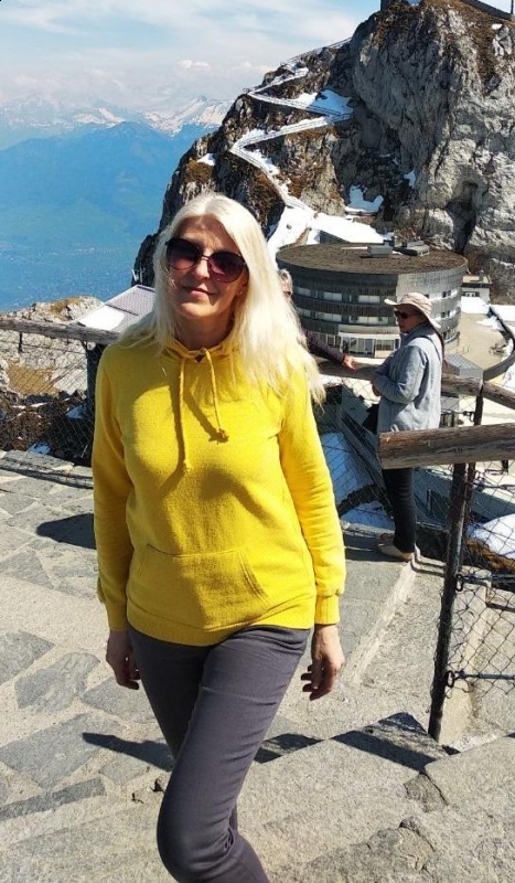 Photo de Svetlana (Lucerne) / Réf. 92921 / Agence Amélie