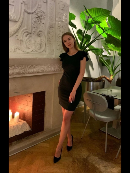 Ekaterina / Réf. 92933 / Adhérente Agence Amélie