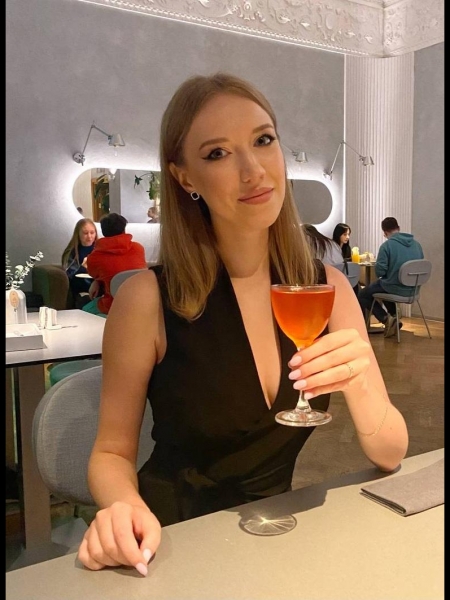 Ekaterina / Réf. 92933 / Adhérente Agence Amélie