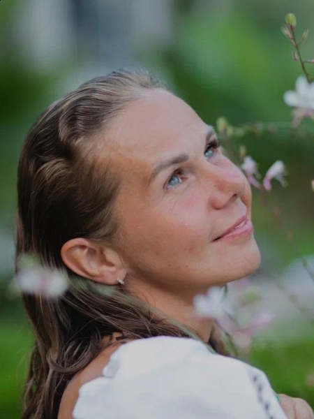 Natalia (Turquie) / Réf. 92935 / Adhérente Agence Amélie