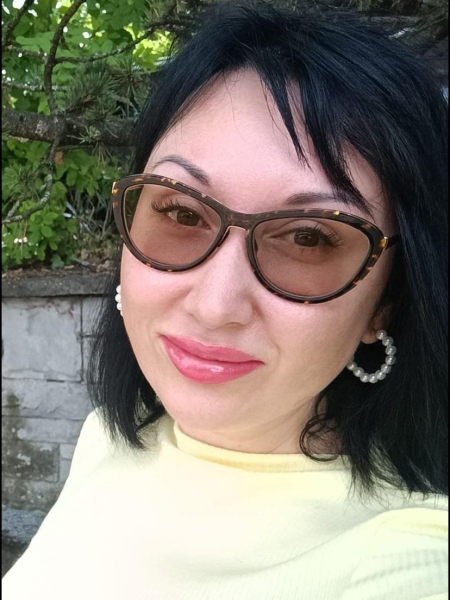 Olha (Zurich) / Réf. 92953 / Adhérente Agence Amélie