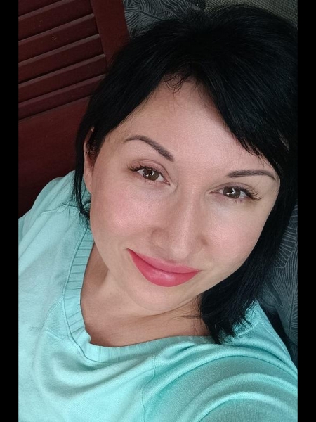 Olha (Zurich) / Réf. 92953 / Adhérente Agence Amélie