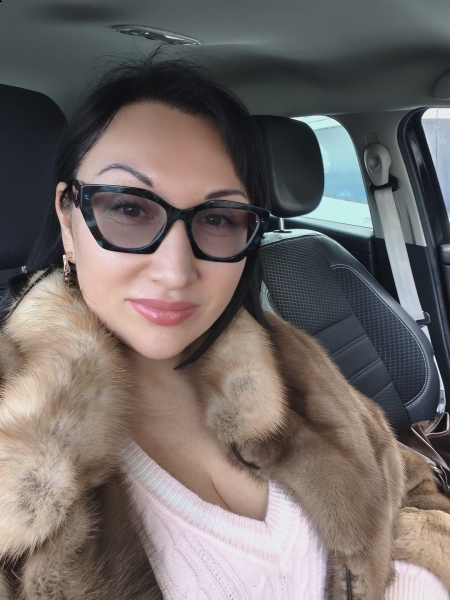 Olha (Zurich) / Réf. 92953 / Adhérente Agence Amélie