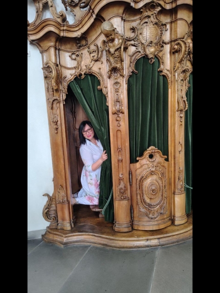 Olha (Zurich) / Réf. 92953 / Adhérente Agence Amélie