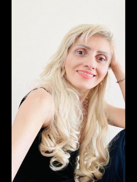 Zhana (Dole) / Réf. 92956 / Adhérente Agence Amélie