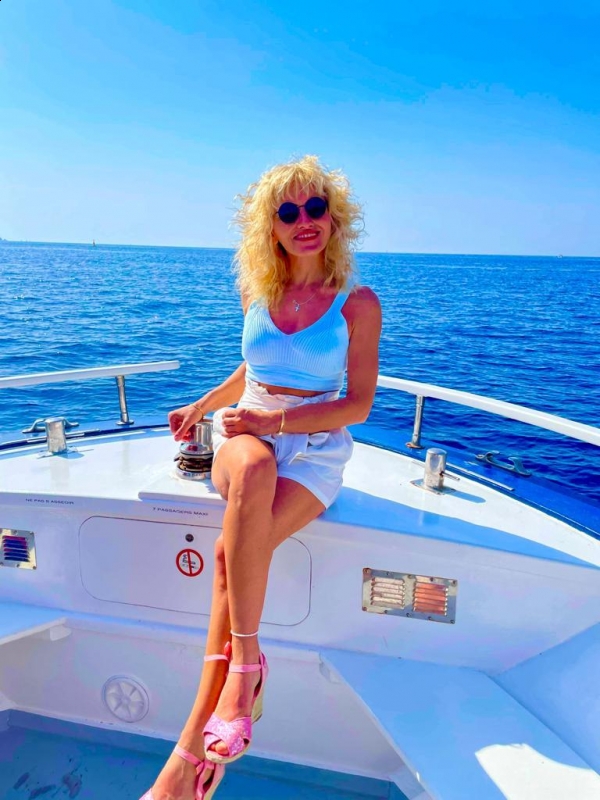 Photo de Zhana (Dole) / Réf. 92956 / Agence Amélie