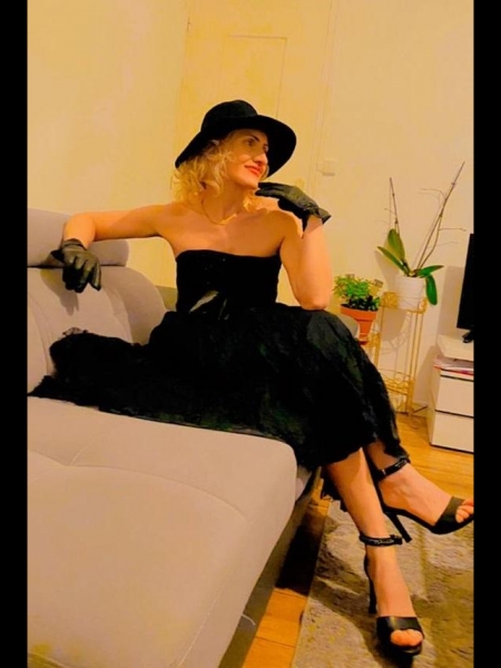 Zhana (Dole) / Réf. 92956 / Adhérente Agence Amélie