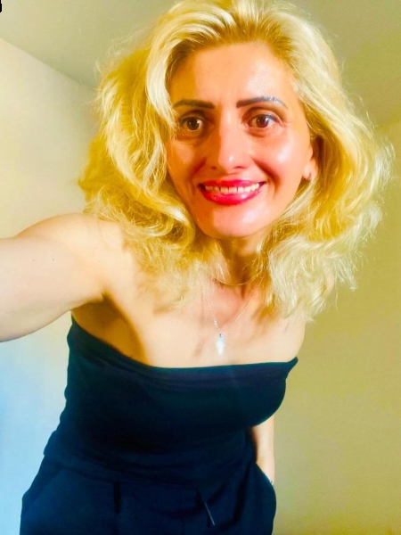 Zhana (Dole) / Réf. 92956 / Adhérente Agence Amélie