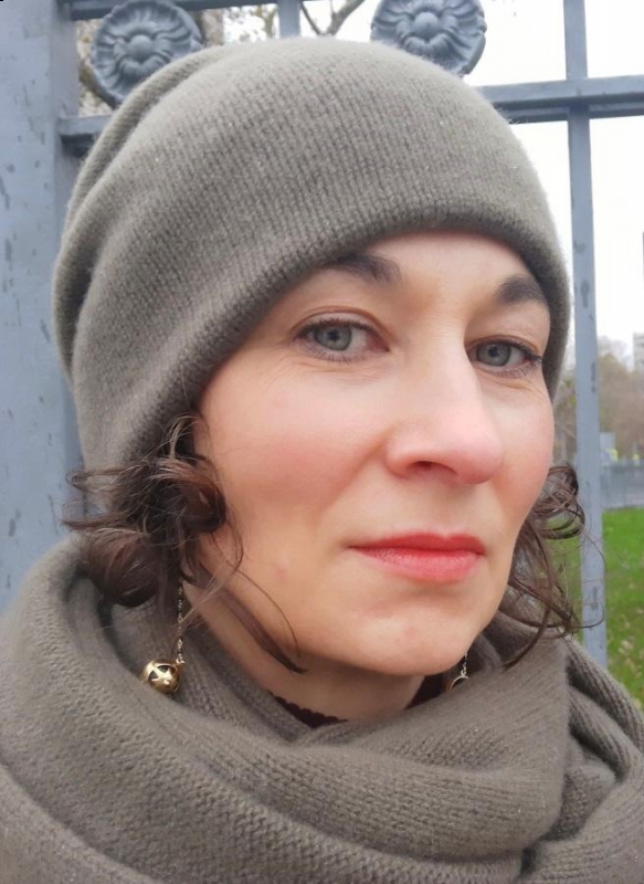 Photo de Natalia / Réf. 92963 / Agence Amélie