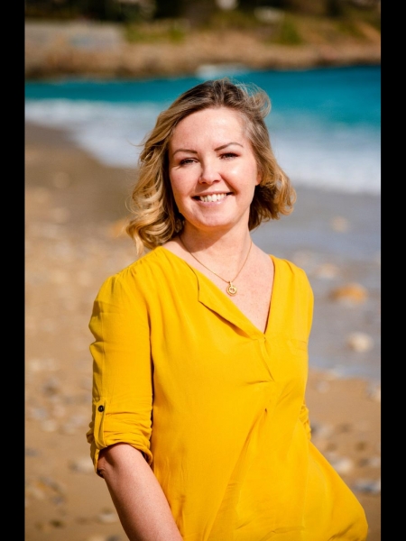 Anna (Italie) / Réf. 92967 / Adhérente Agence Amélie