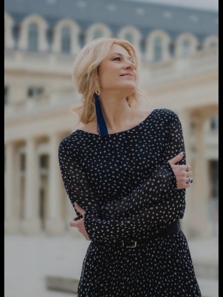Elena (Dole) / Réf. 92969 / Adhérente Agence Amélie