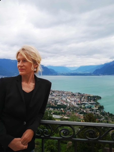 Elena (Dole) / Réf. 92969 / Adhérente Agence Amélie