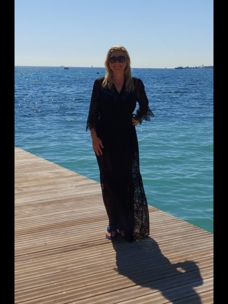 Ekaterina (Cannes) / Réf. 92971 / Adhérente Agence Amélie