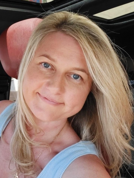 Ekaterina (Cannes) / Réf. 92971 / Adhérente Agence Amélie