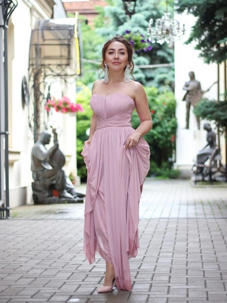 Angelika (Montreux) / Réf. 92968 / Adhérente Agence Amélie