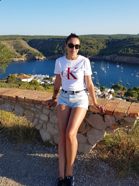 Irina (Allemagne) / Réf. 92972 / Adhérente Agence Amélie