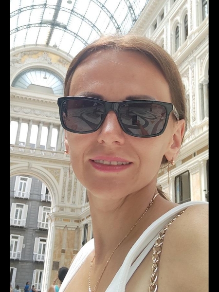 Elena / Réf. 92984 / Adhérente Agence Amélie