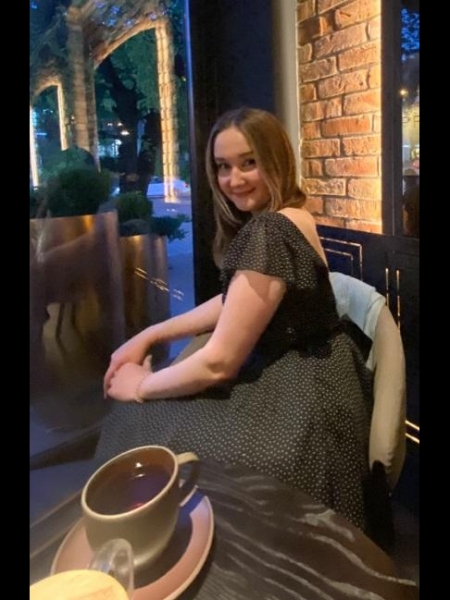 Kristina / Réf. 92989 / Adhérente Agence Amélie