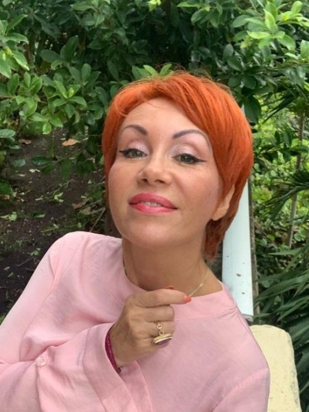 Yanina / Réf. 92988 / Adhérente Agence Amélie