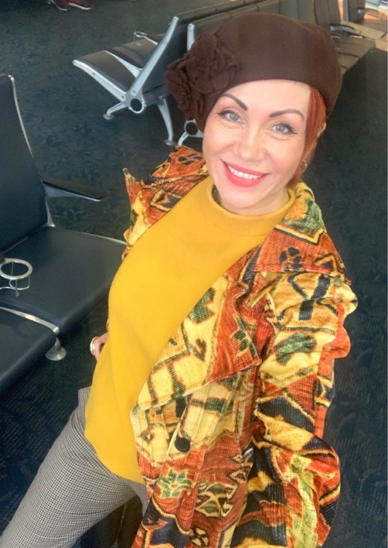 Photo de Yanina / Réf. 92988 / Agence Amélie