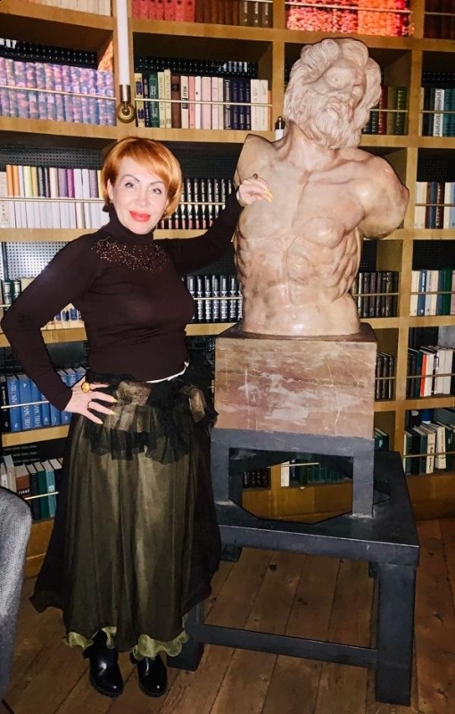 Photo de Yanina / Réf. 92988 / Agence Amélie