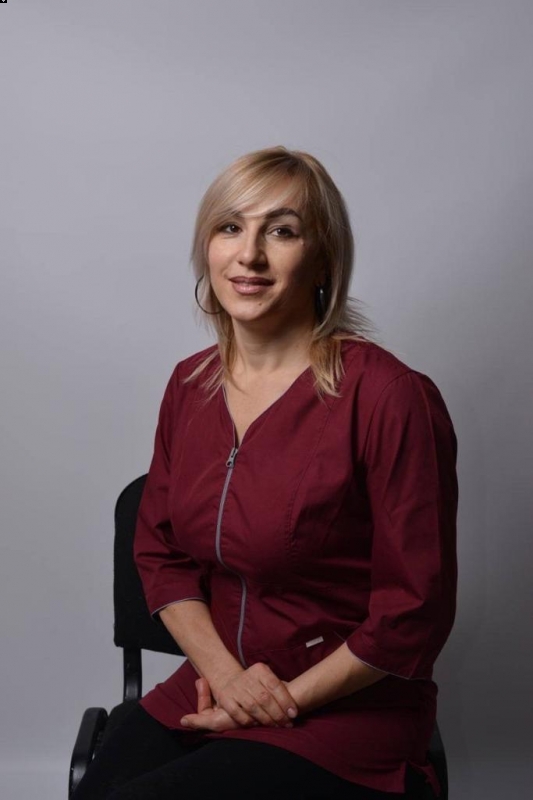 Photo de Ludmila (Montreux) / Réf. 93000 / Agence Amélie
