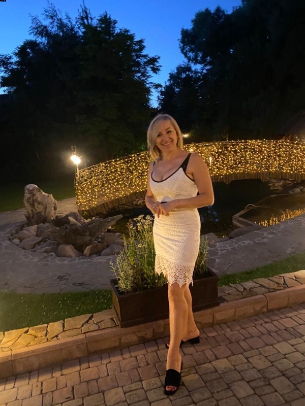 Photo de Ludmila (Montreux) / Réf. 93000 / Agence Amélie