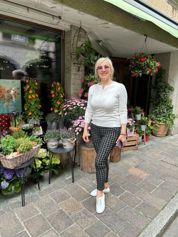 Photo de Ludmila (Montreux) / Réf. 93000 / Agence Amélie