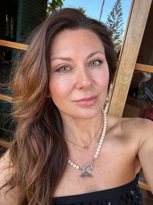 Photo de Nadia (Espagne) / Réf. 93012 / Agence Amélie