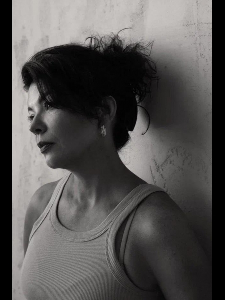 Elena / Réf. 93013 / Adhérente Agence Amélie