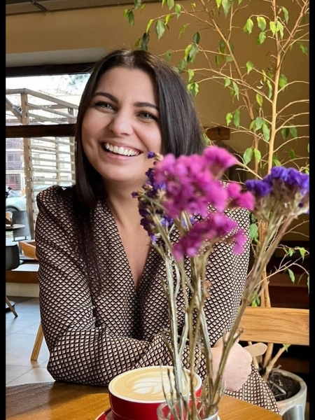 Ksenia / Réf. 93022 / Adhérente Agence Amélie