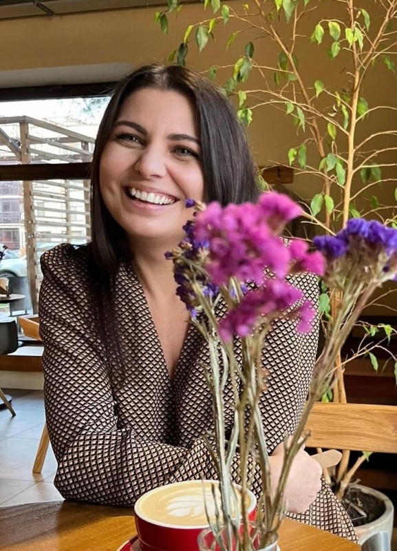 Photo de Ksenia / Réf. 93022 / Agence Amélie