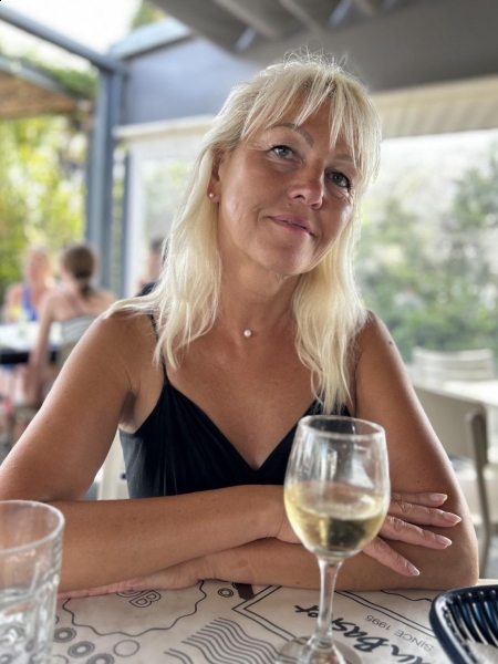 Anna / Réf. 93024 / Adhérente Agence Amélie