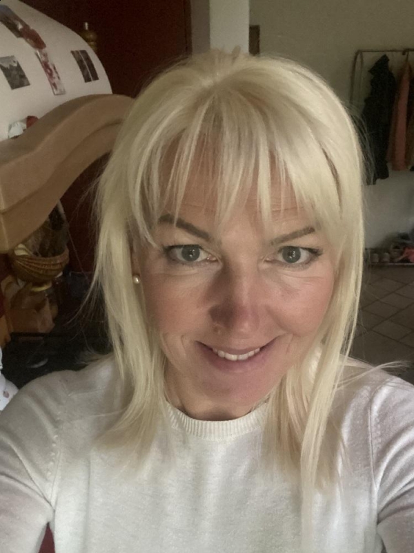 Photo de Anna / Réf. 93024 / Agence Amélie