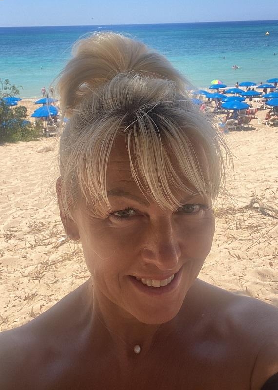 Photo de Anna / Réf. 93024 / Agence Amélie