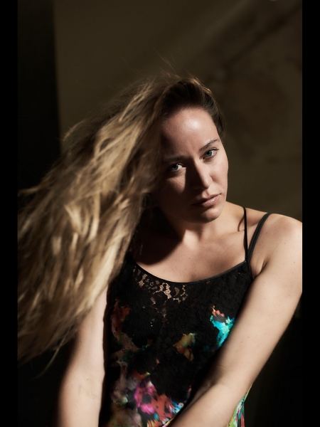 Oksana / Réf. 93037 / Adhérente Agence Amélie