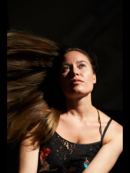 Oksana / Réf. 93037 / Adhérente Agence Amélie