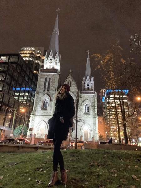 Irina / Réf. 93047 / Adhérente Agence Amélie