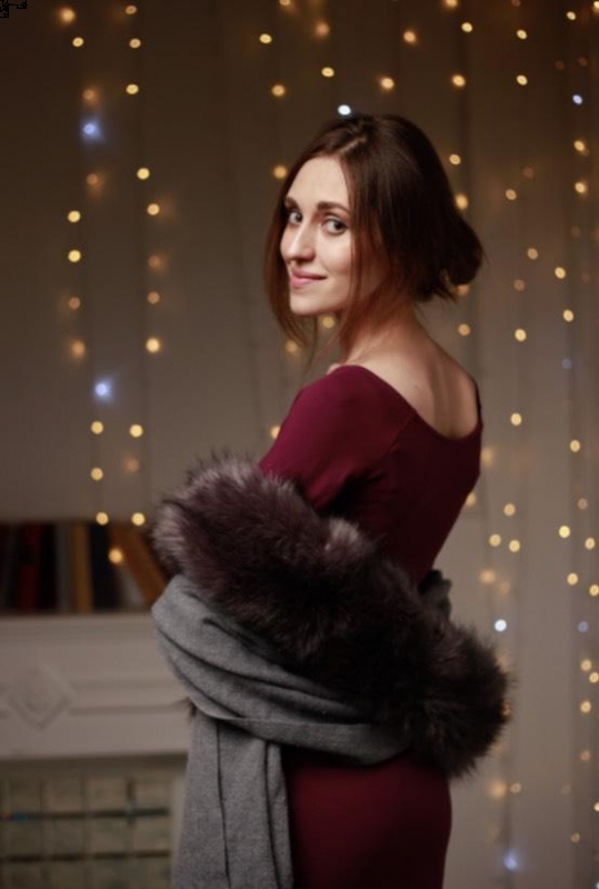 Photo de Irina / Réf. 93047 / Agence Amélie