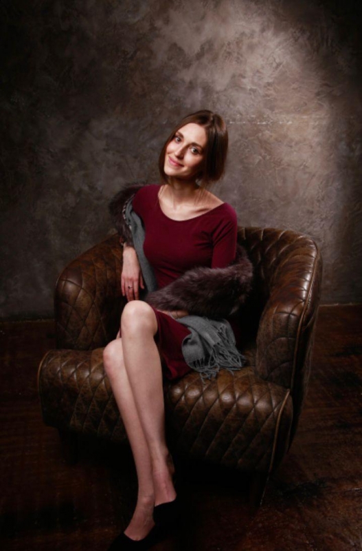 Photo de Irina / Réf. 93047 / Agence Amélie