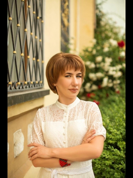 Ekaterina (Allemagne) / Réf. 93051 / Adhérente Agence Amélie