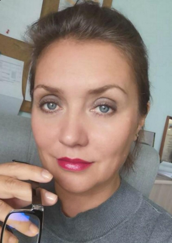 Photo de Ekaterina / Réf. 93054 / Agence Amélie