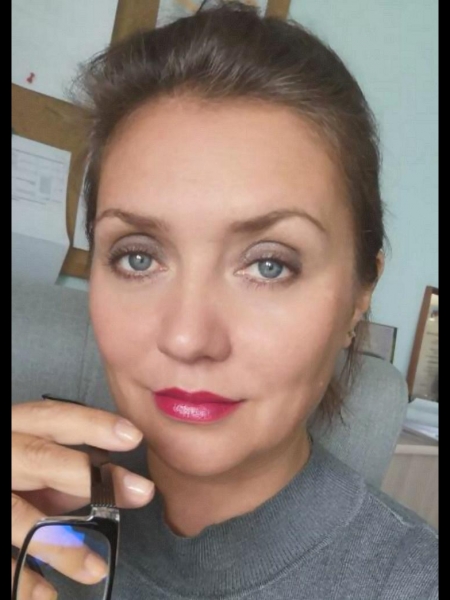 Ekaterina / Réf. 93054 / Adhérente Agence Amélie