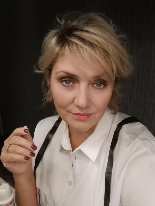 Photo de Ekaterina / Réf. 93054 / Agence Amélie