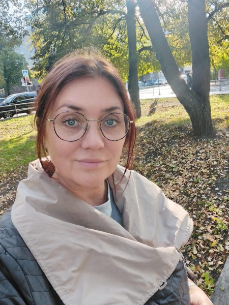 Ekaterina / Réf. 93054 / Adhérente Agence Amélie