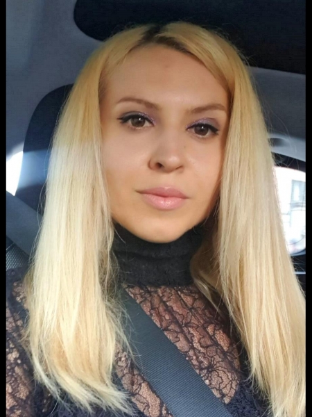 Elena / Réf. 93055 / Adhérente Agence Amélie