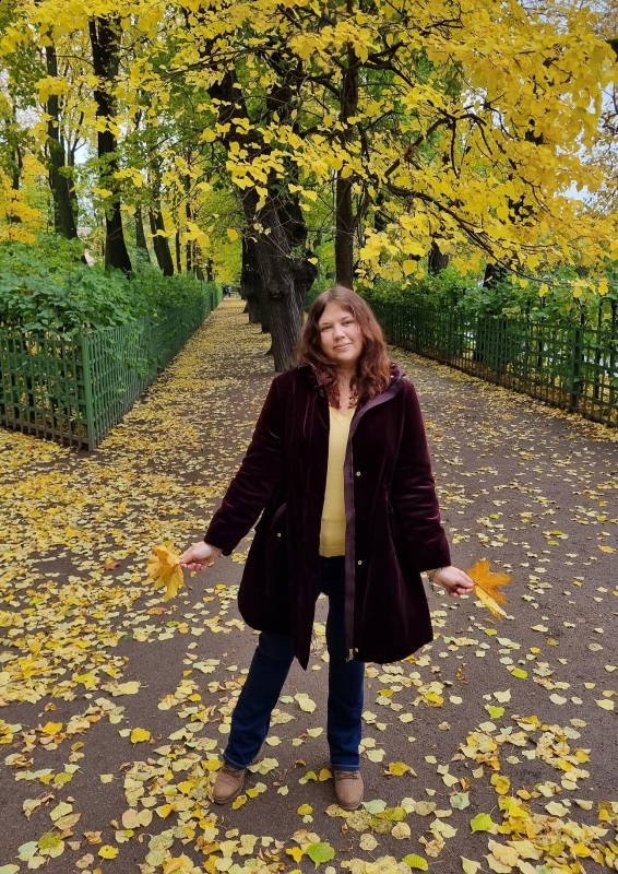 Photo de Anna / Réf. 93056 / Agence Amélie