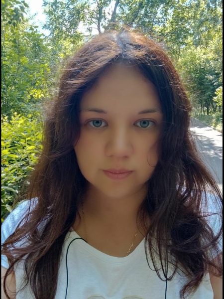 Anna / Réf. 93056 / Adhérente Agence Amélie