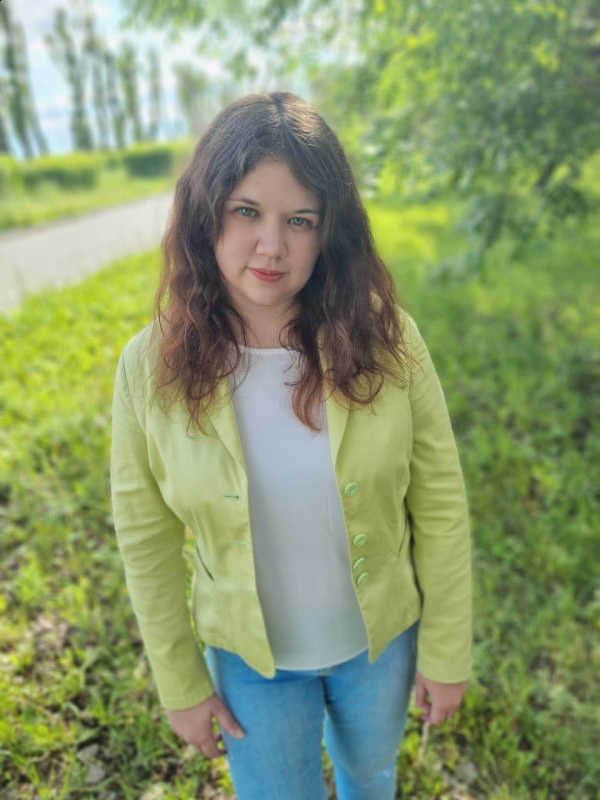 Photo de Anna / Réf. 93056 / Agence Amélie