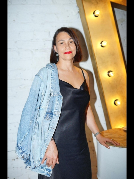 Larissa / Réf. 93064 / Adhérente Agence Amélie